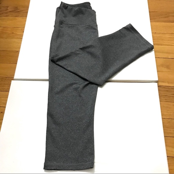 Zella Capri yoga/leggings - Picture 6 of 11